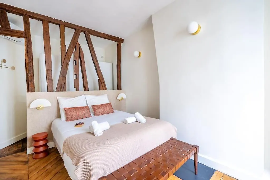 Apartment 2#Two Bedrooms#Champs Elysees#Arc De Triomphe#Ac Paris France